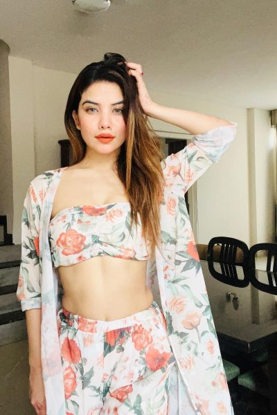 Chandkheda Escort Services